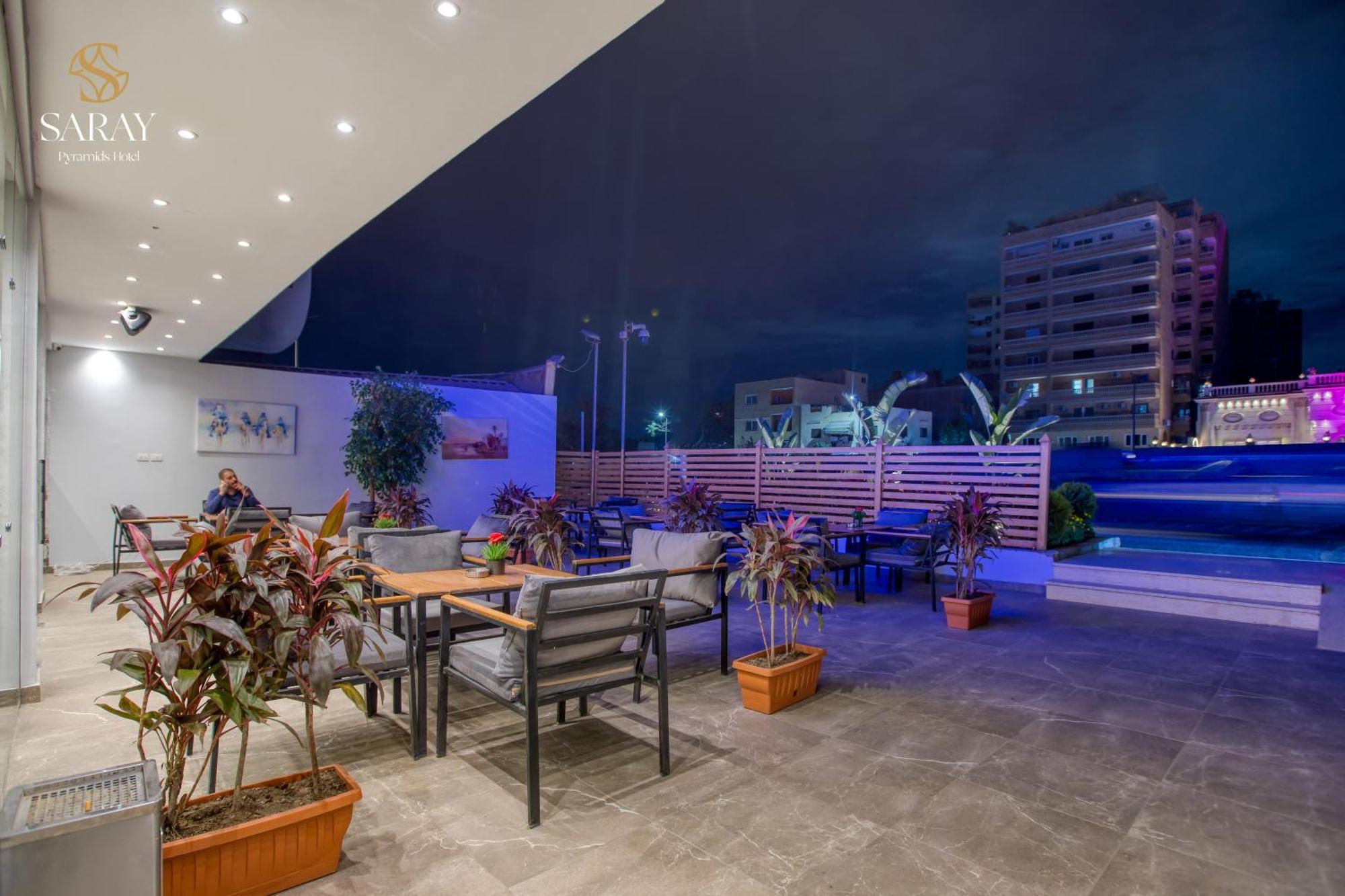 Saray Pyramids & Museum View Hotel Kafret el-Gabal Buitenkant foto